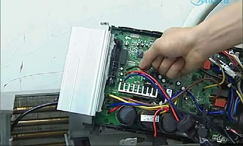 南雄美的空调电话是多少